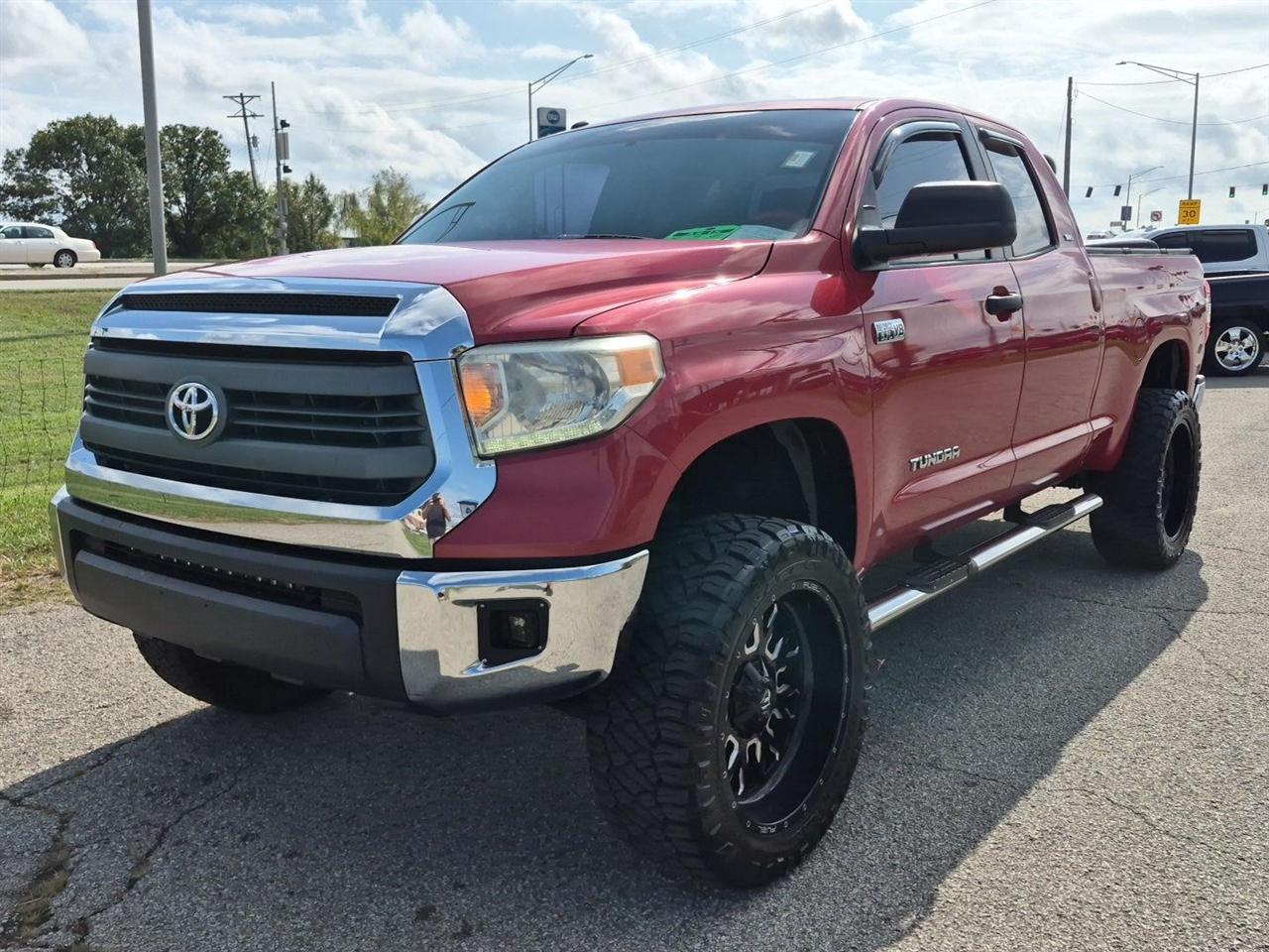 Toyota Tundra SR5 5.7L V8 Double Cab 4WD 2014