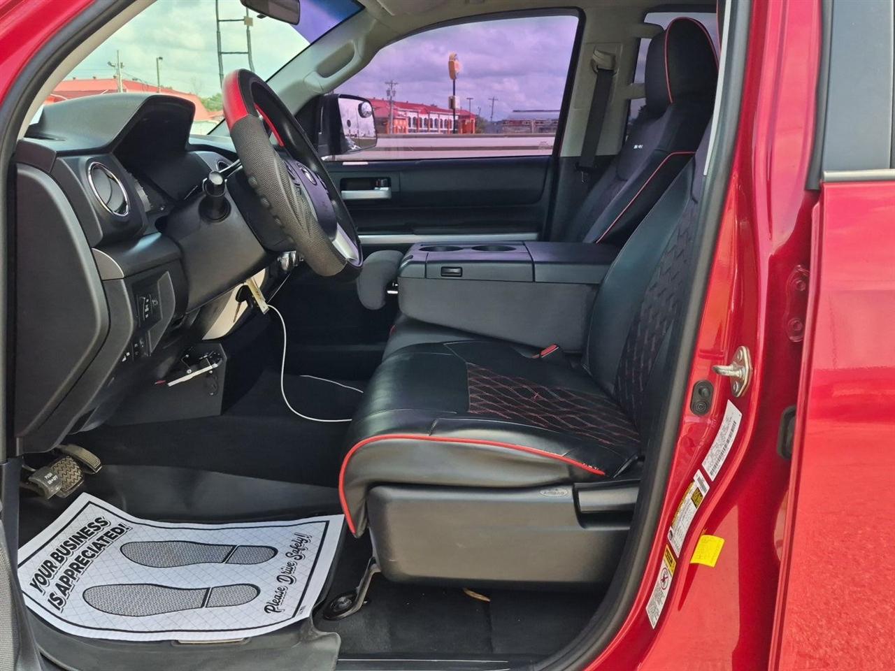 Toyota Tundra SR5 5.7L V8 Double Cab 4WD 2014