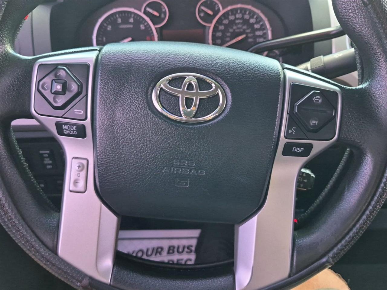 Toyota Tundra SR5 5.7L V8 Double Cab 4WD 2014