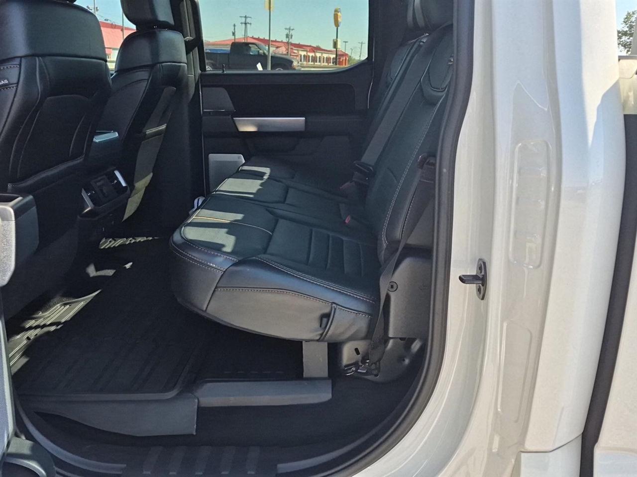 Ford F-150 Platinum SuperCrew 5.5-ft. Bed 4WD 2023