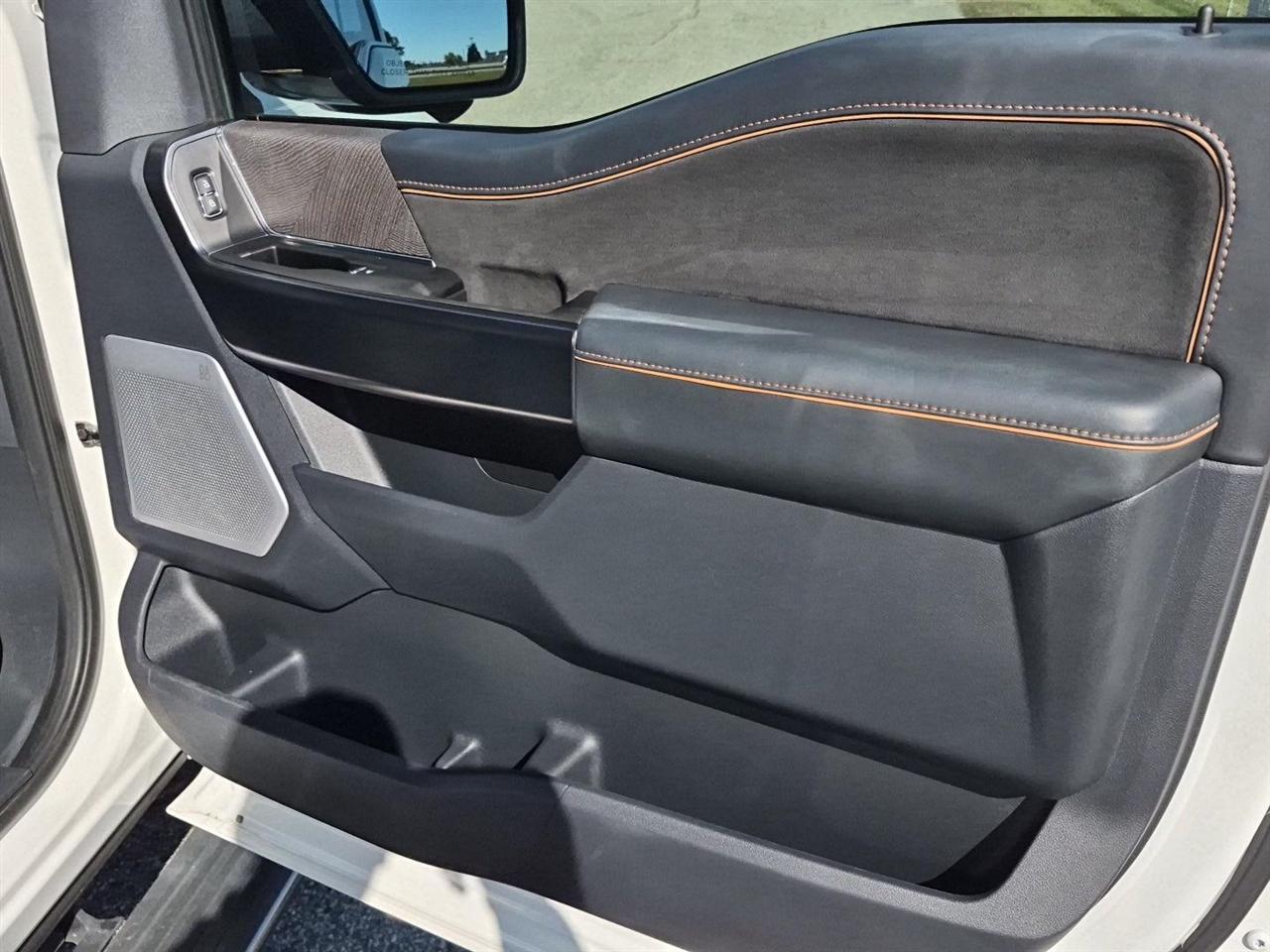 Ford F-150 Platinum SuperCrew 5.5-ft. Bed 4WD 2023