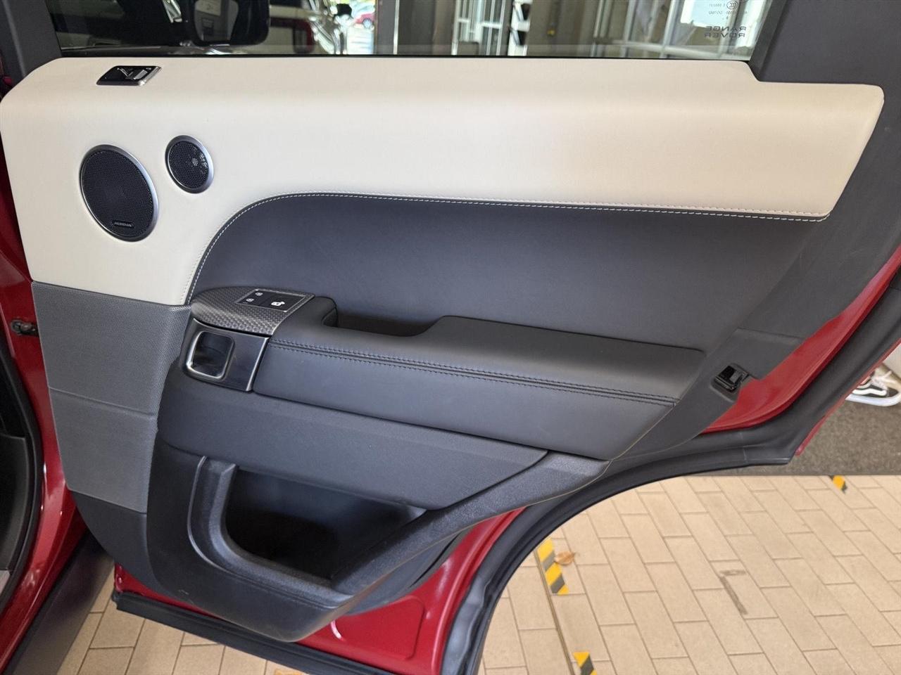 Land Rover Range Rover Sport HST 2021