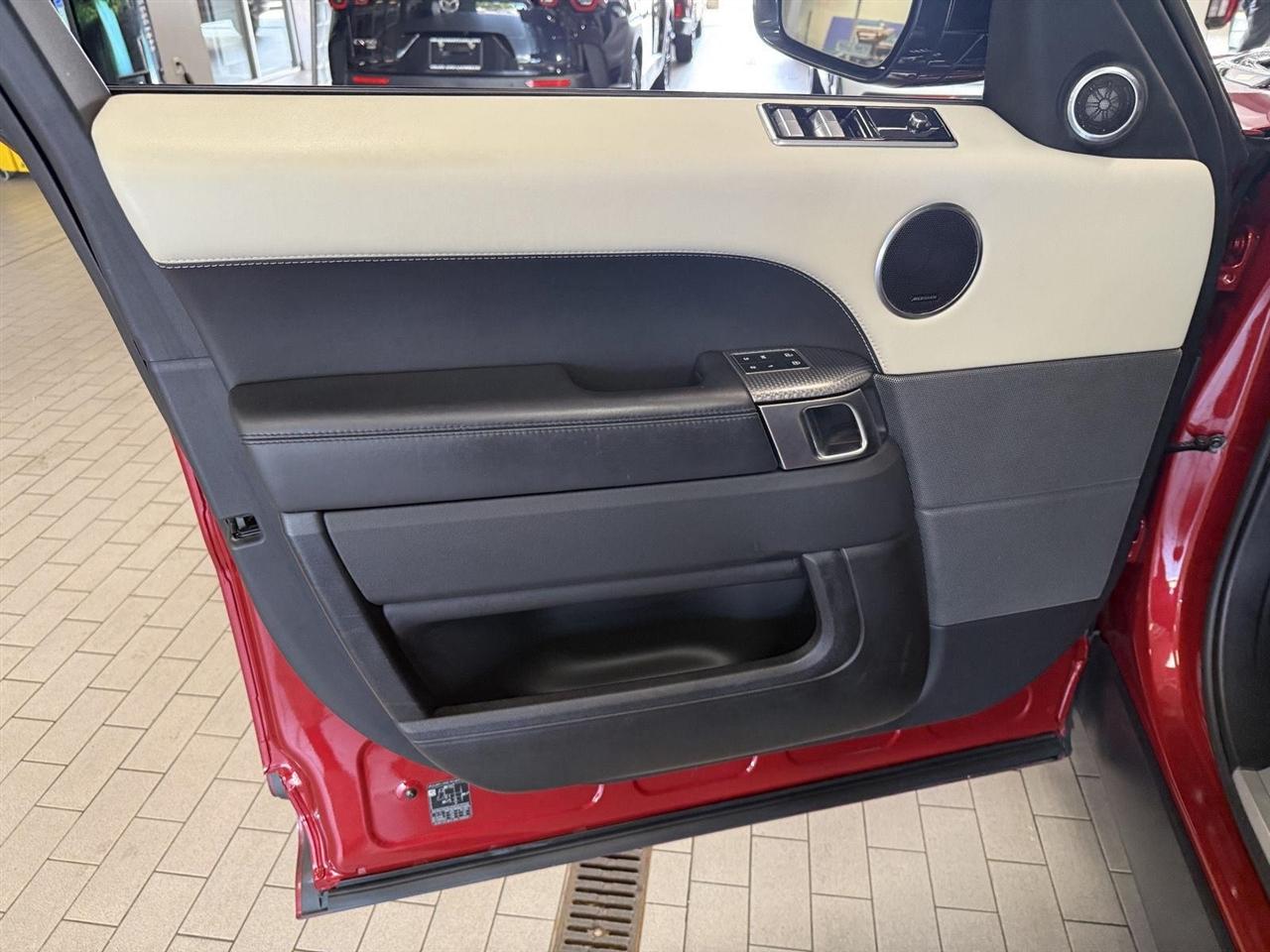 Land Rover Range Rover Sport HST 2021