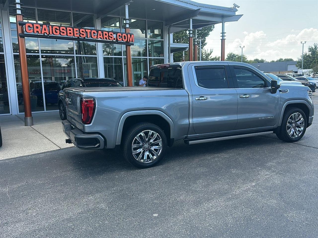 GMC Sierra 1500 Denali Crew Cab Short Box 4WD 2023