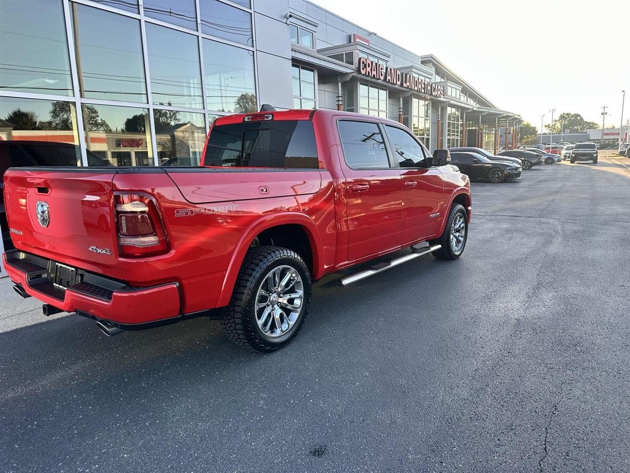 RAM 1500 Laramie Crew Cab SWB 4WD 2021