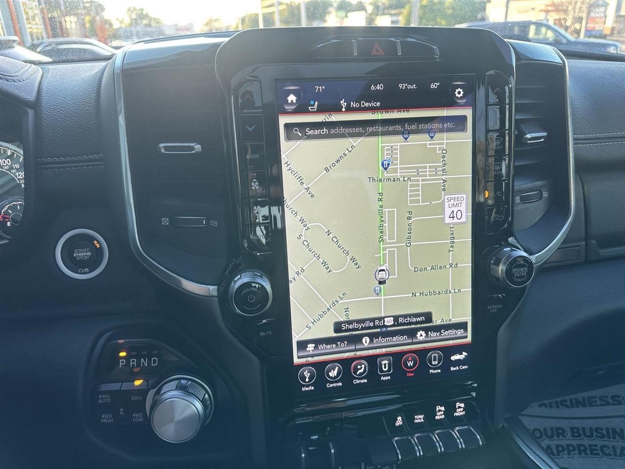 RAM 1500 Laramie Crew Cab SWB 4WD 2021