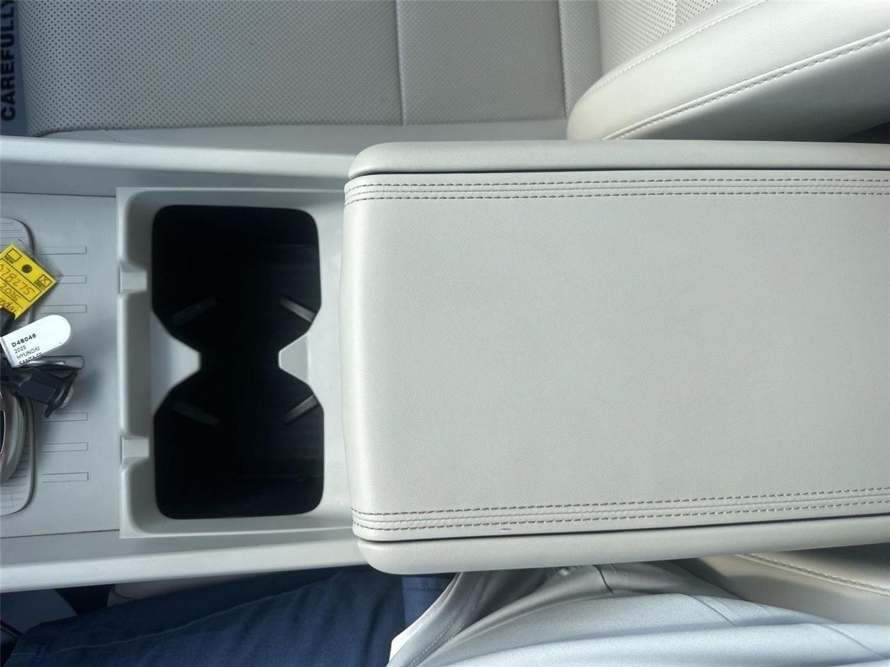 Hyundai Santa Fe SEL AWD 2025