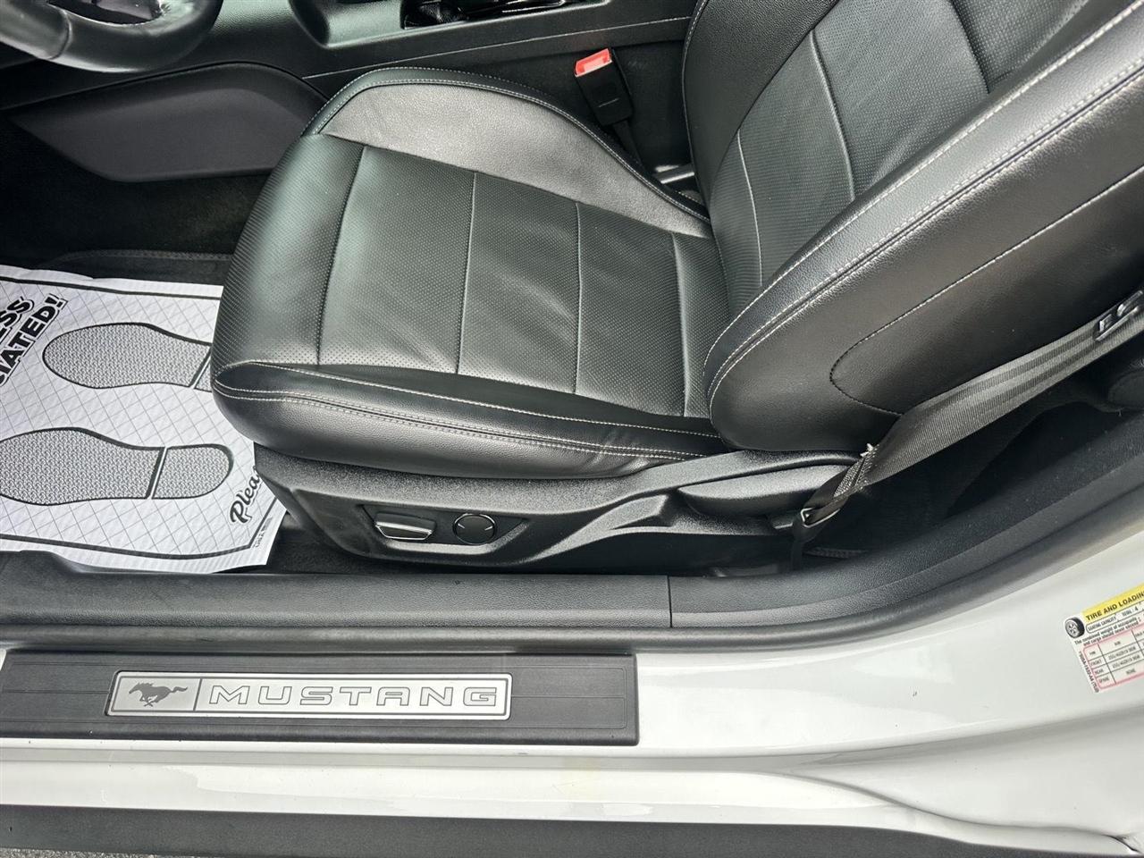 Ford Mustang EcoBoost Premium Coupe 2018