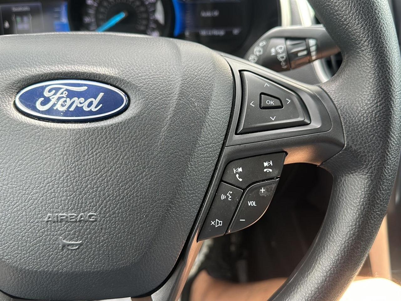 Ford Edge SE 2024