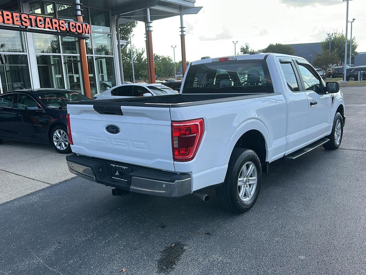Ford F-150 XLT SuperCab 8-ft. 2WD 2022