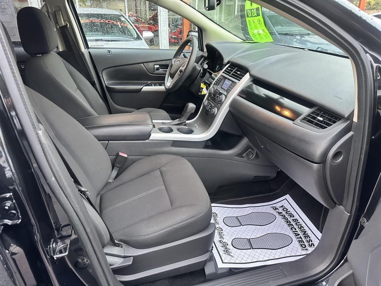Ford Edge SE FWD 2013