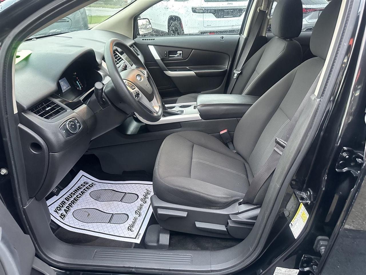 Ford Edge SE FWD 2013