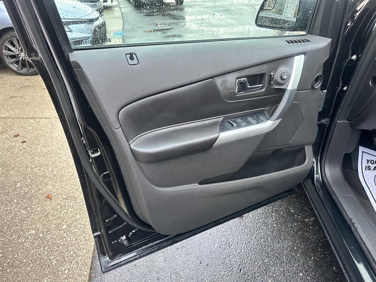 Ford Edge SE FWD 2013