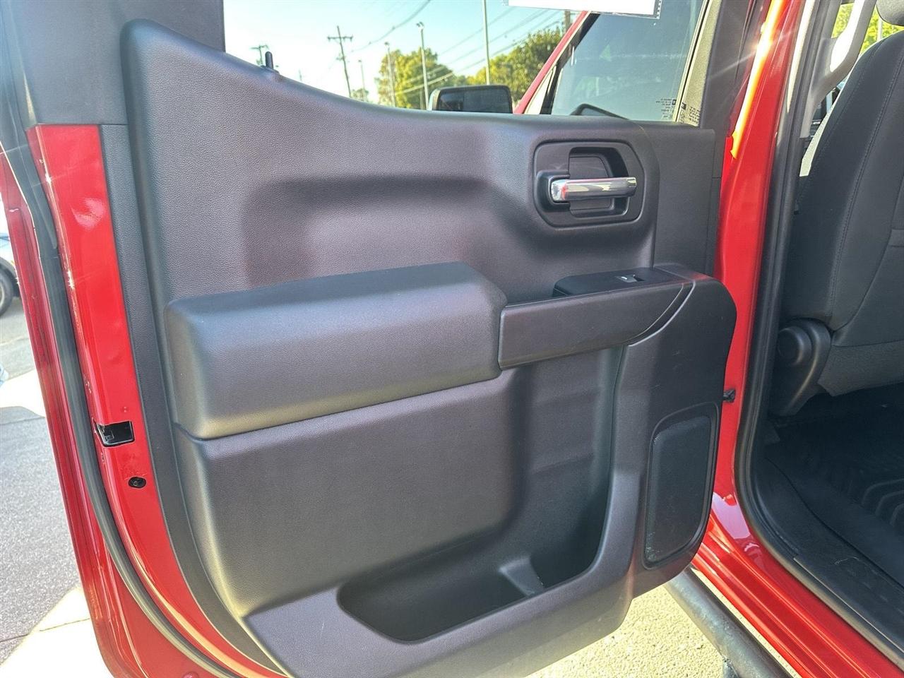 Chevrolet Silverado 1500 LT Crew Cab 4WD 2019