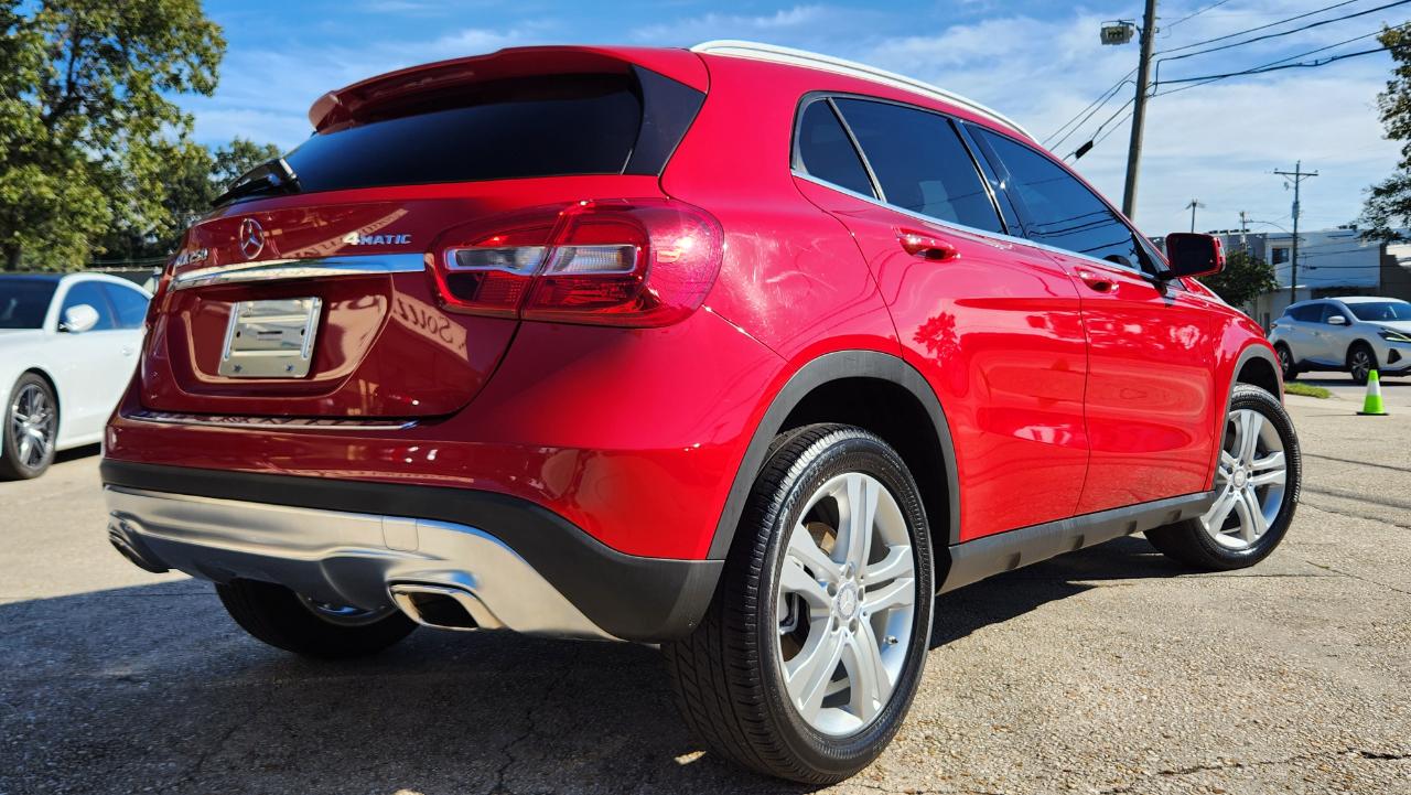 Mercedes-Benz GLA  2017