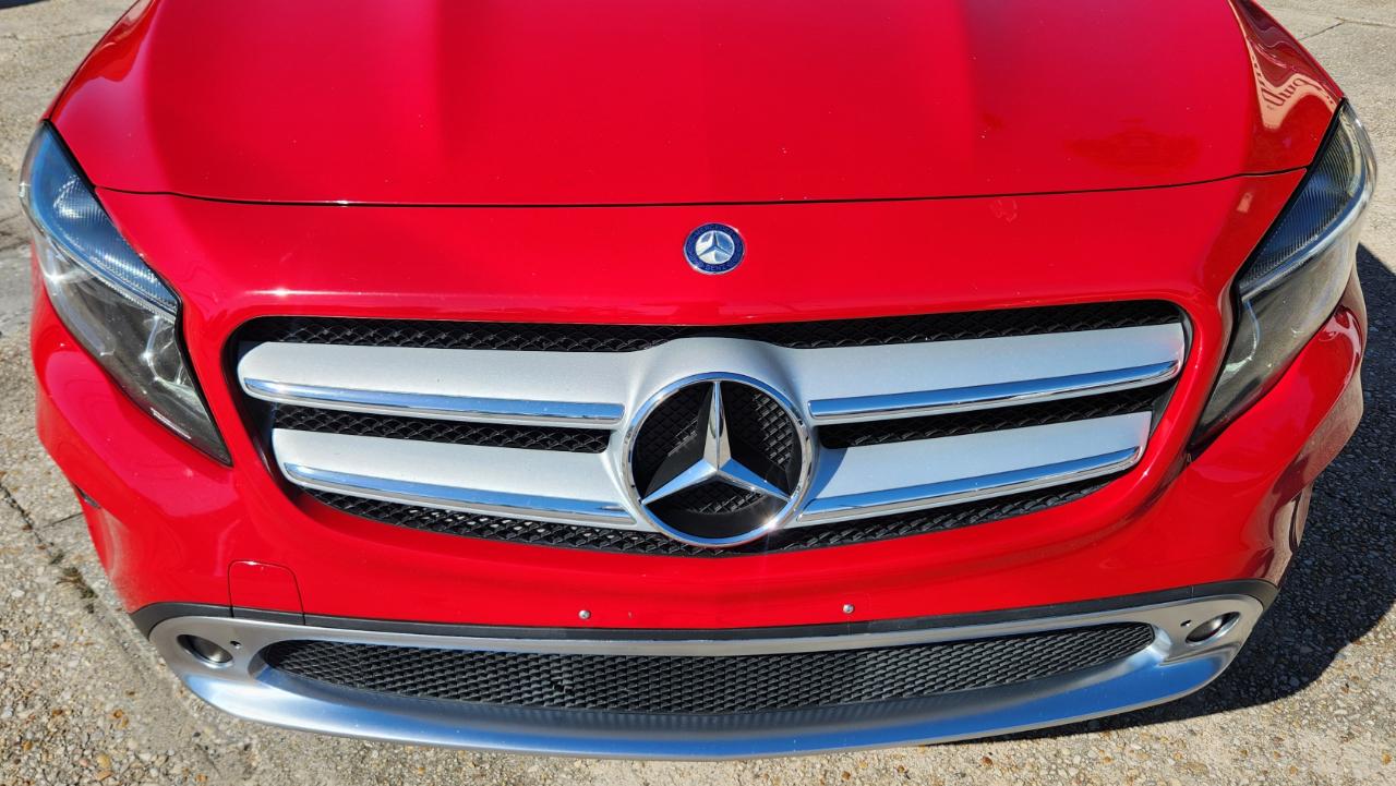 Mercedes-Benz GLA  2017