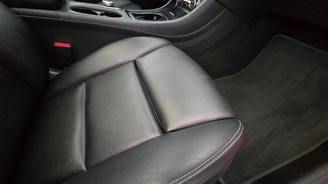 Mercedes-Benz GLA-Class photo 54