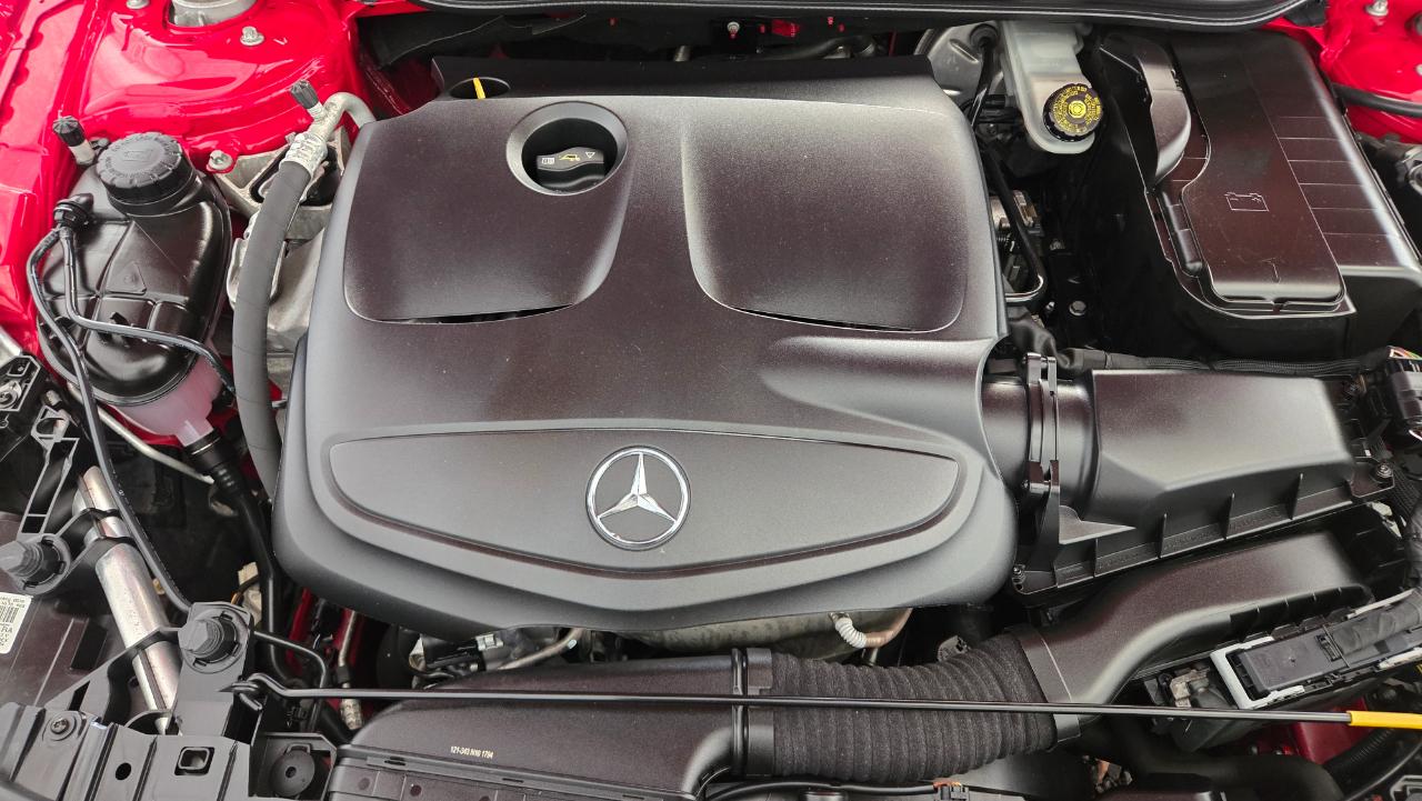 Mercedes-Benz GLA-Class photo 56
