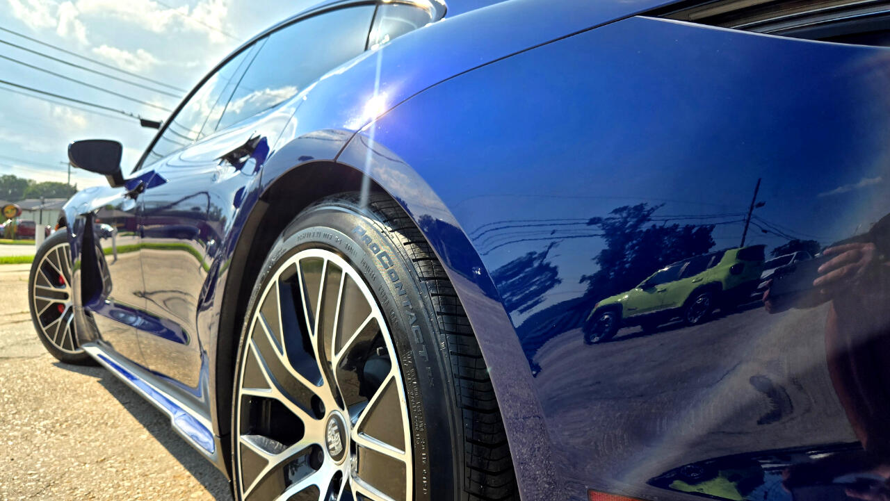 2021 Porsche Taycan 4S photo 10