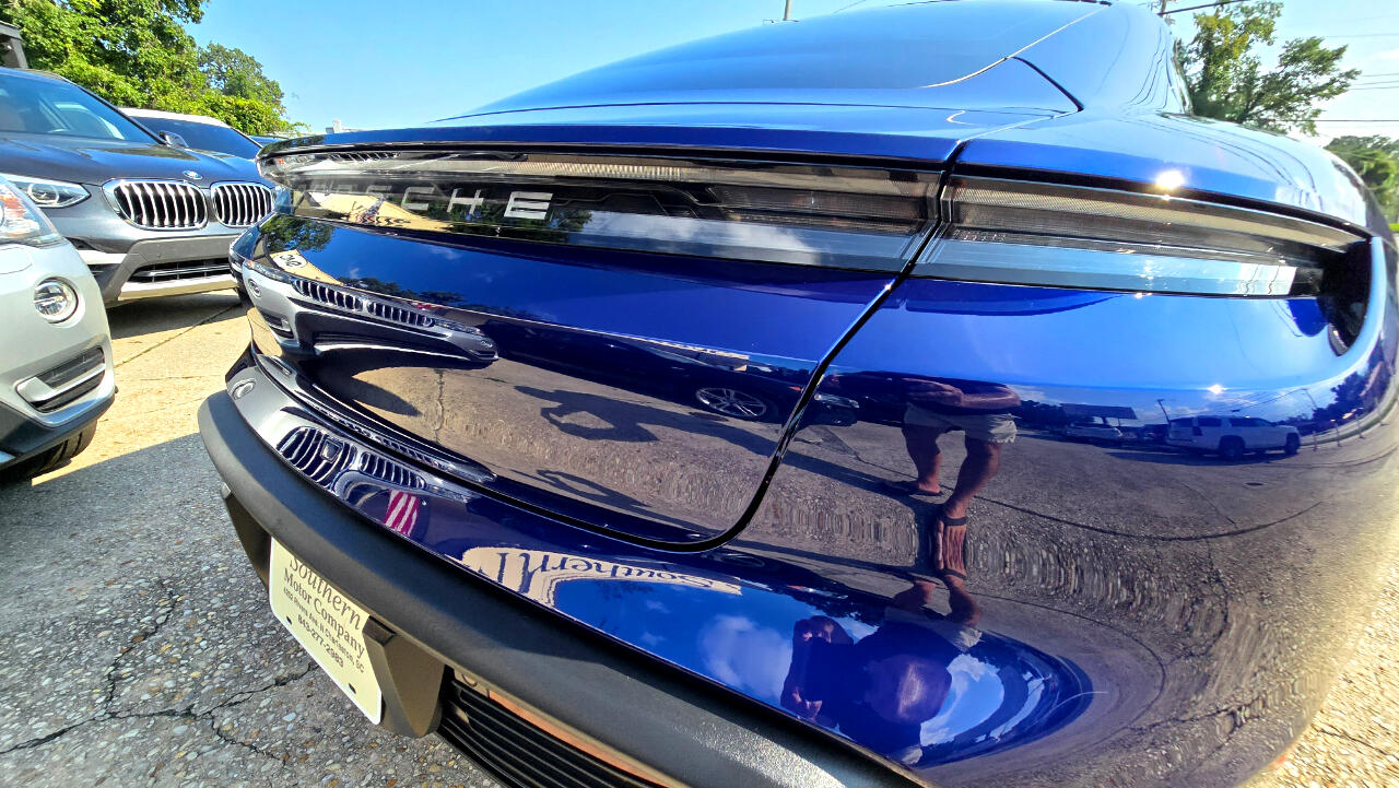 2021 Porsche Taycan 4S photo 16