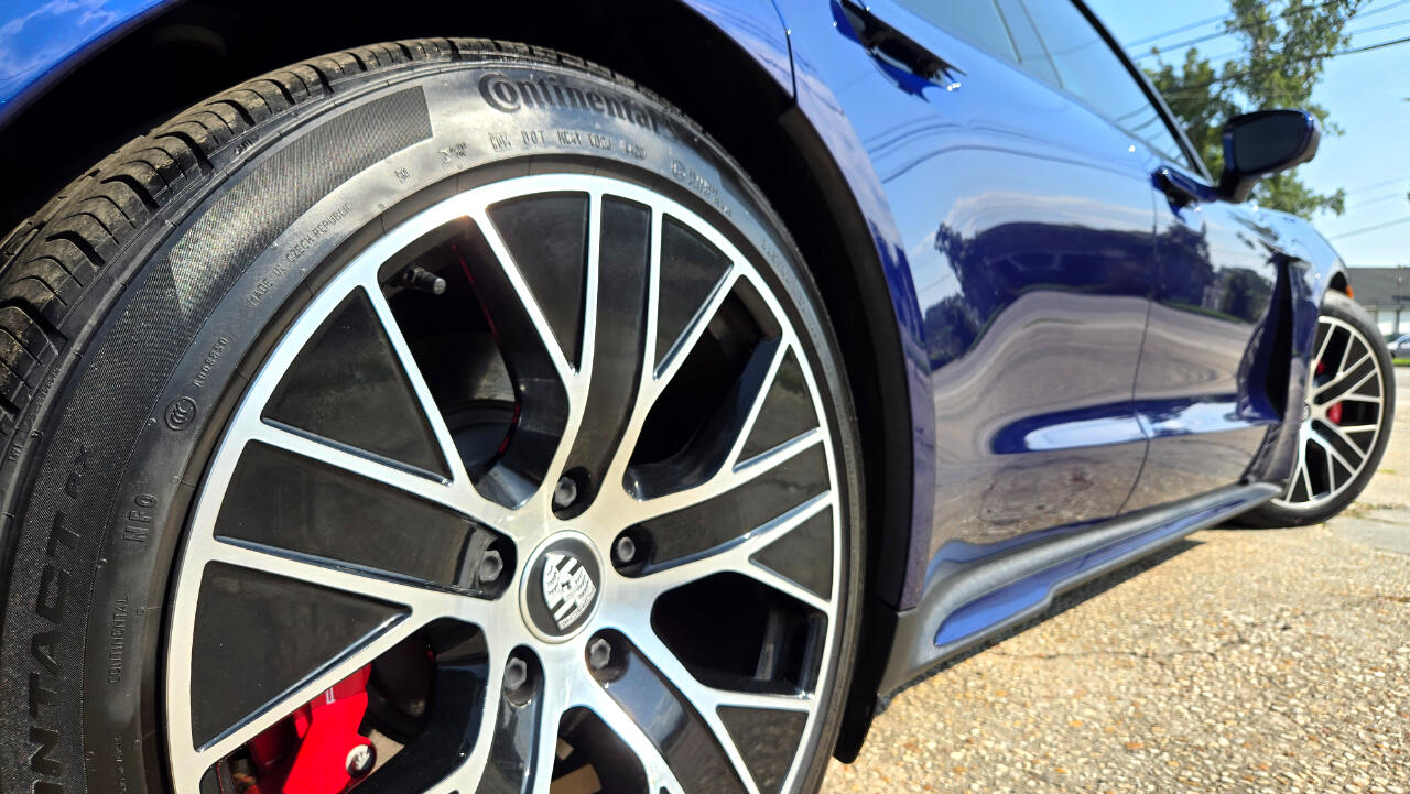 2021 Porsche Taycan 4S photo 19