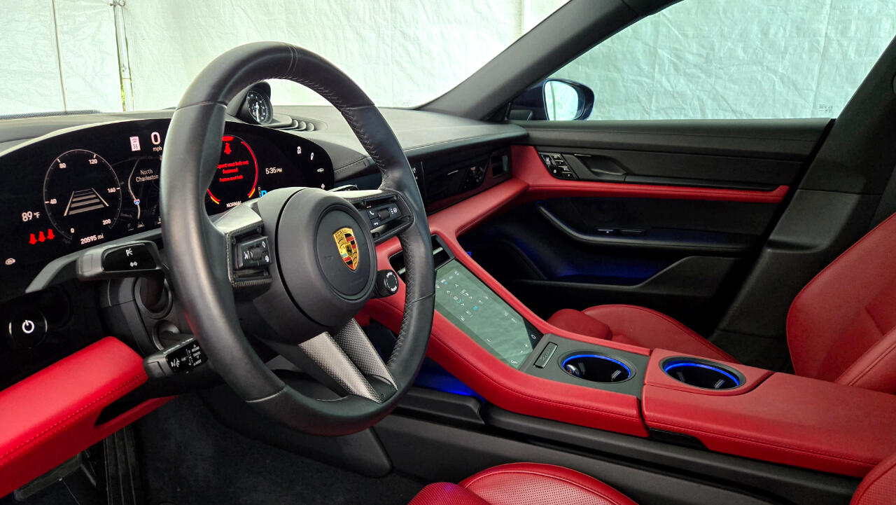 2021 Porsche Taycan 4S photo 33