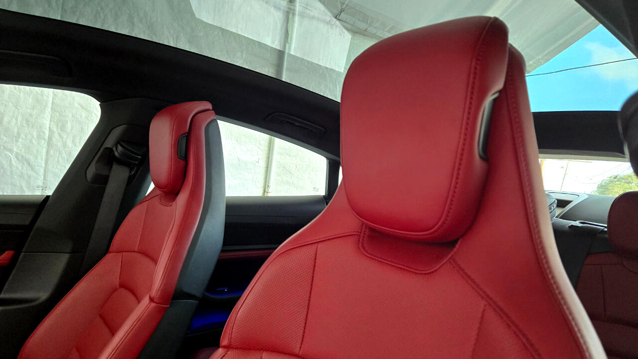 2021 Porsche Taycan 4S photo 35
