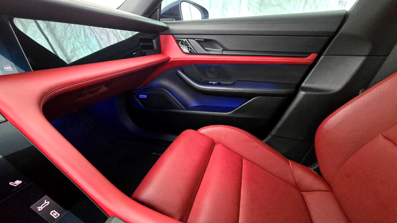 2021 Porsche Taycan 4S photo 44