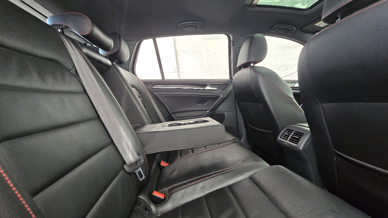 Volkswagen Golf GTI Autobahn 2017