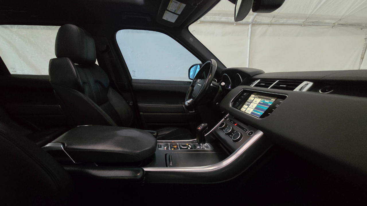 2014 Land Rover Range Rover Sport HSE photo 39