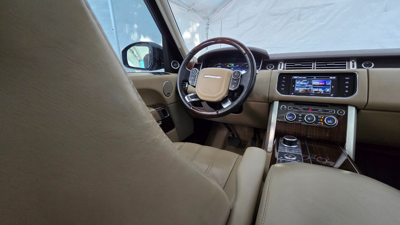 2016 Land Rover Range Rover HSE photo 49