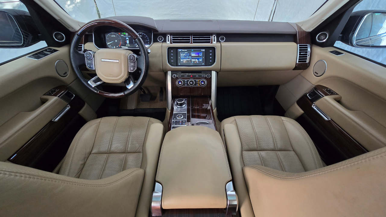 2016 Land Rover Range Rover HSE photo 50