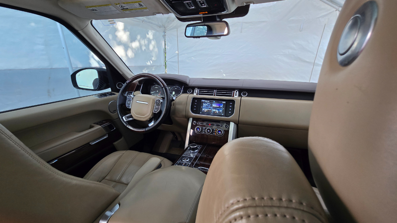 2016 Land Rover Range Rover HSE photo 52