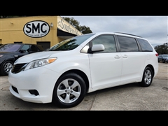 2013 Toyota Sienna 