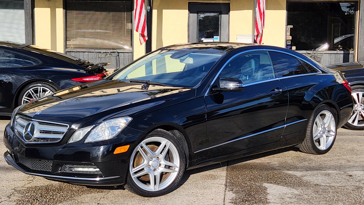 2013 Mercedes Benz E Coupe 350 photo 2