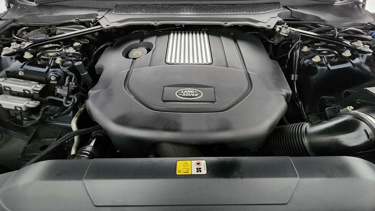 Land Rover Range Rover Sport 4WD 4dr V6 Diesel HSE 2016 Land Rover Range Rover Sport 4WD 4dr V6 Diesel HSE 2016