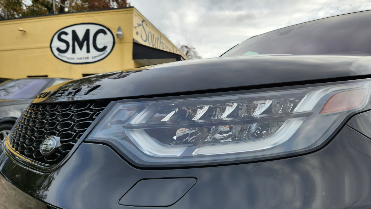 2020 Land Rover Discovery HSE Luxury photo 4