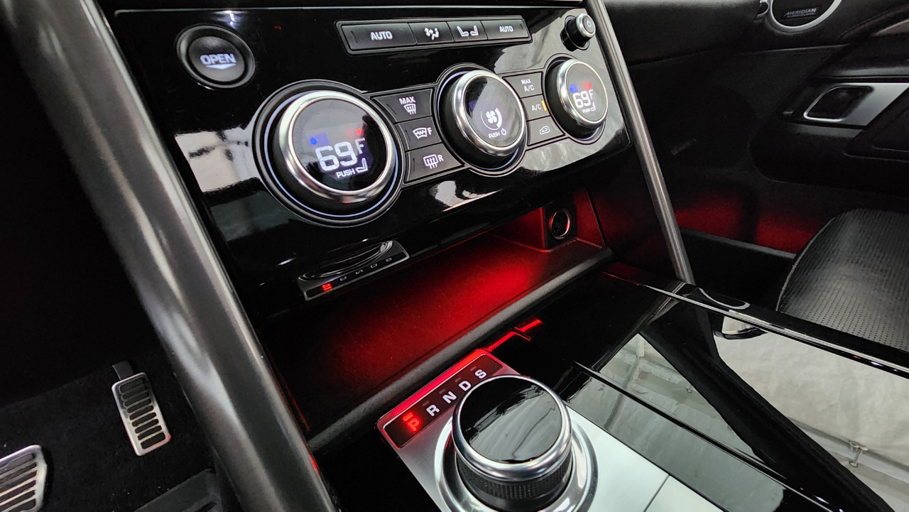 Land Rover Discovery HSE Luxury V6 Supercharged 2020