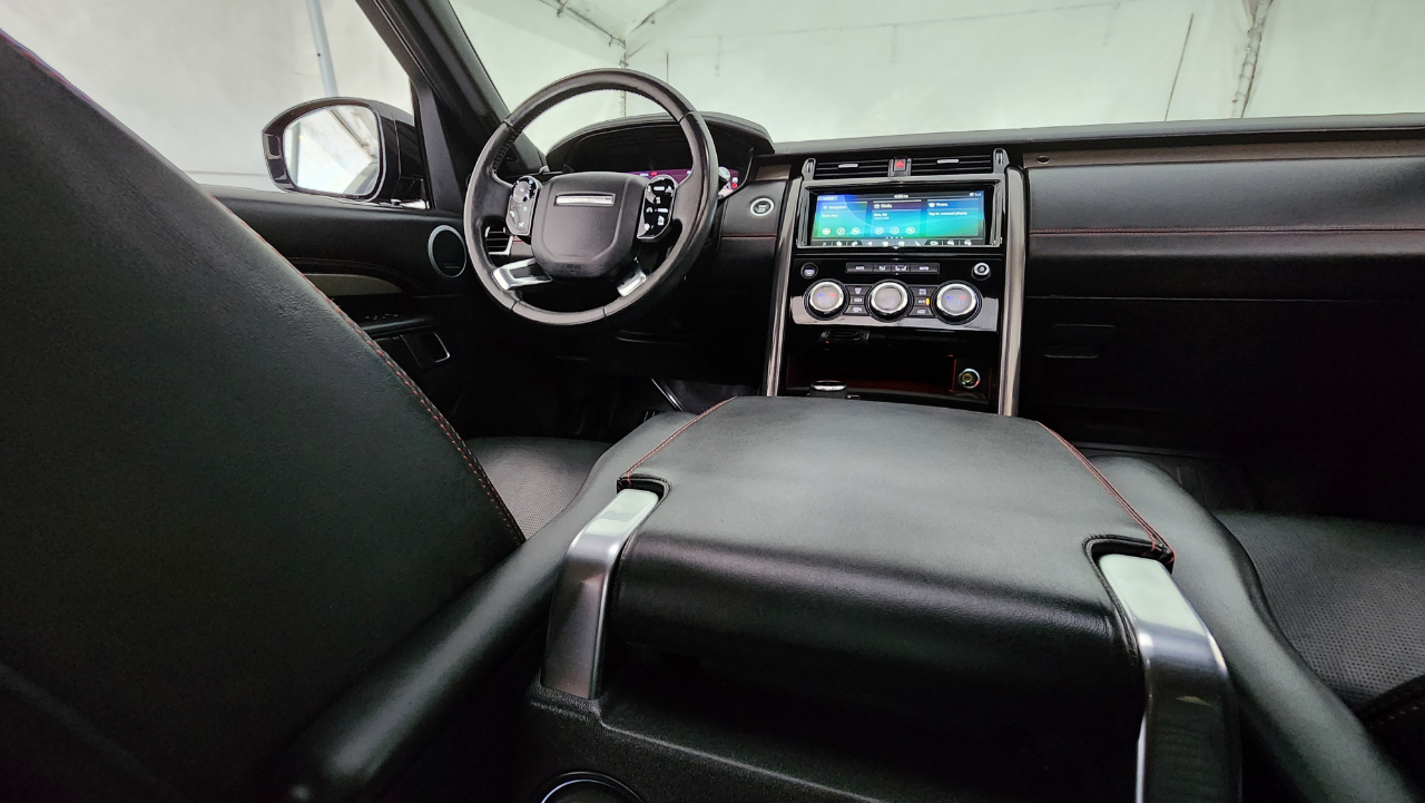 Land Rover Discovery HSE Luxury V6 Supercharged 2020