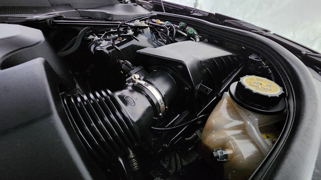 Land Rover Discovery HSE Luxury V6 Supercharged 2020