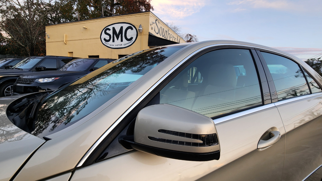 Mercedes-Benz E-Class  2010