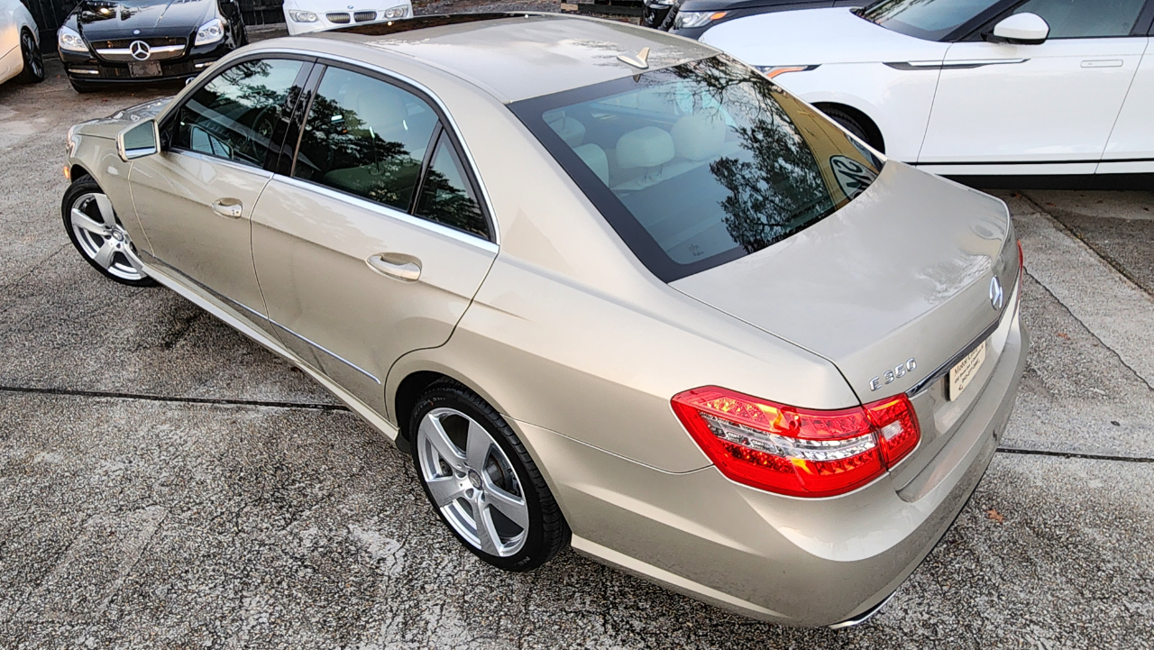 Mercedes-Benz E-Class  2010