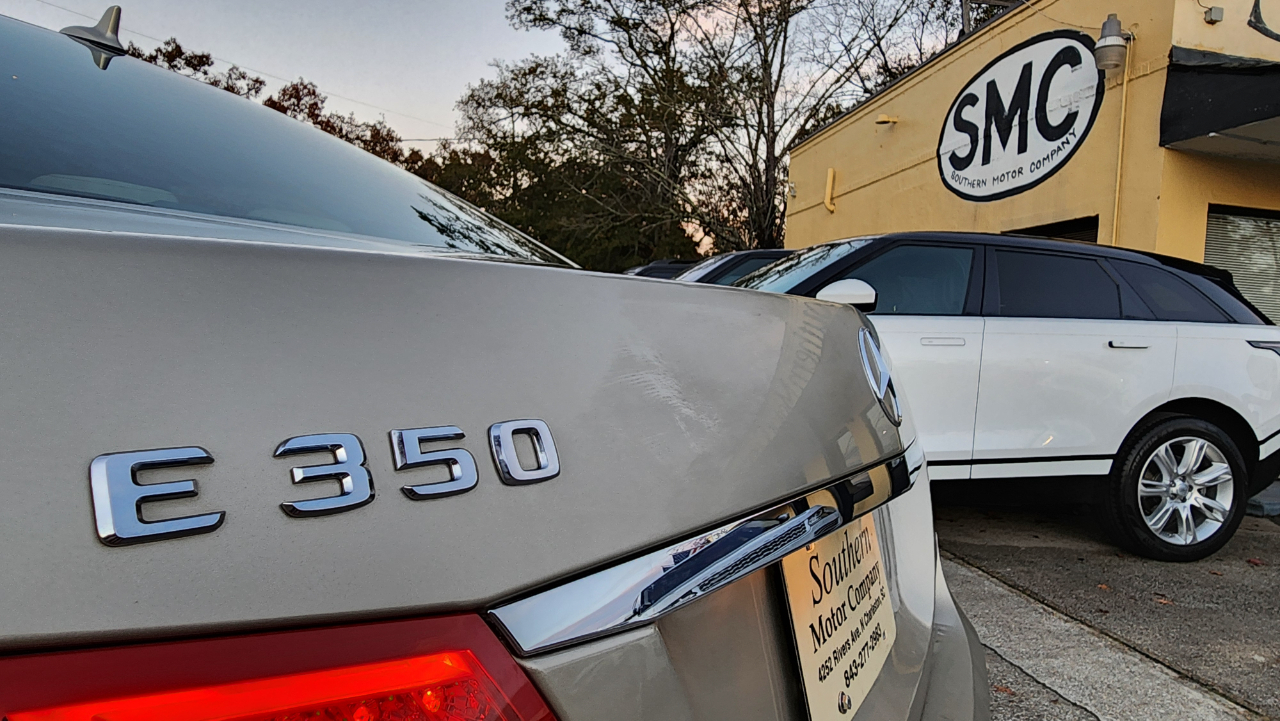 Mercedes-Benz E-Class  2010