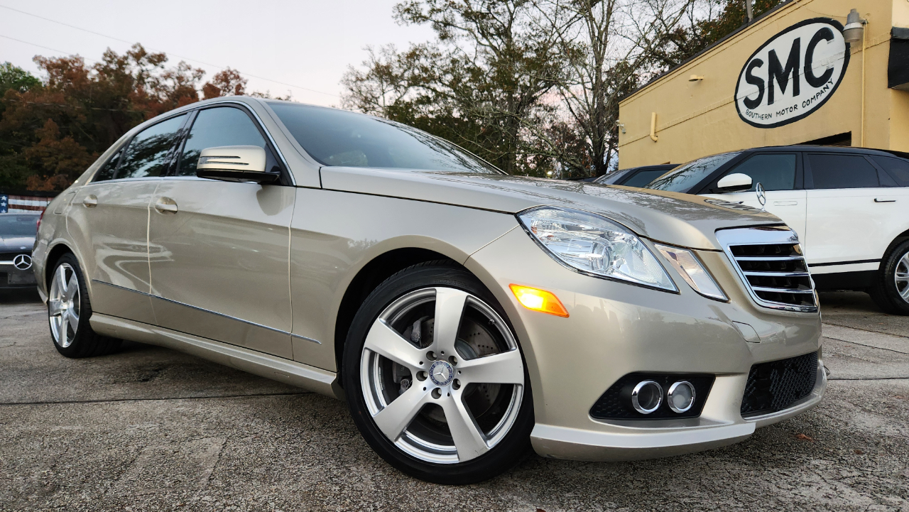 Mercedes-Benz E-Class  2010