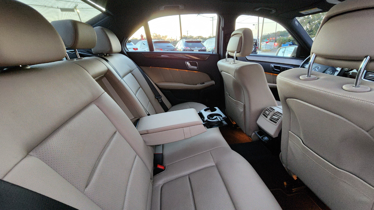 Mercedes-Benz E-Class  2010