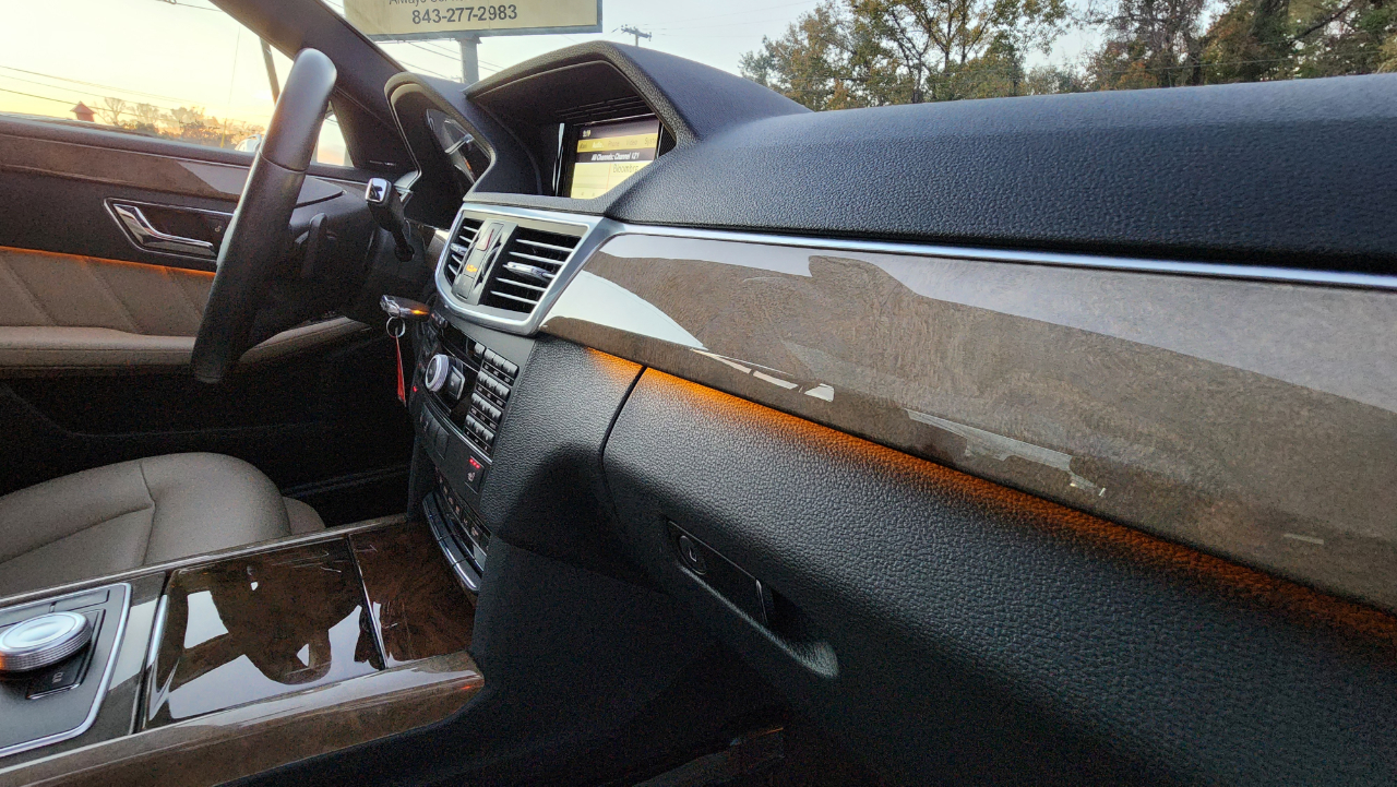 Mercedes-Benz E-Class  2010