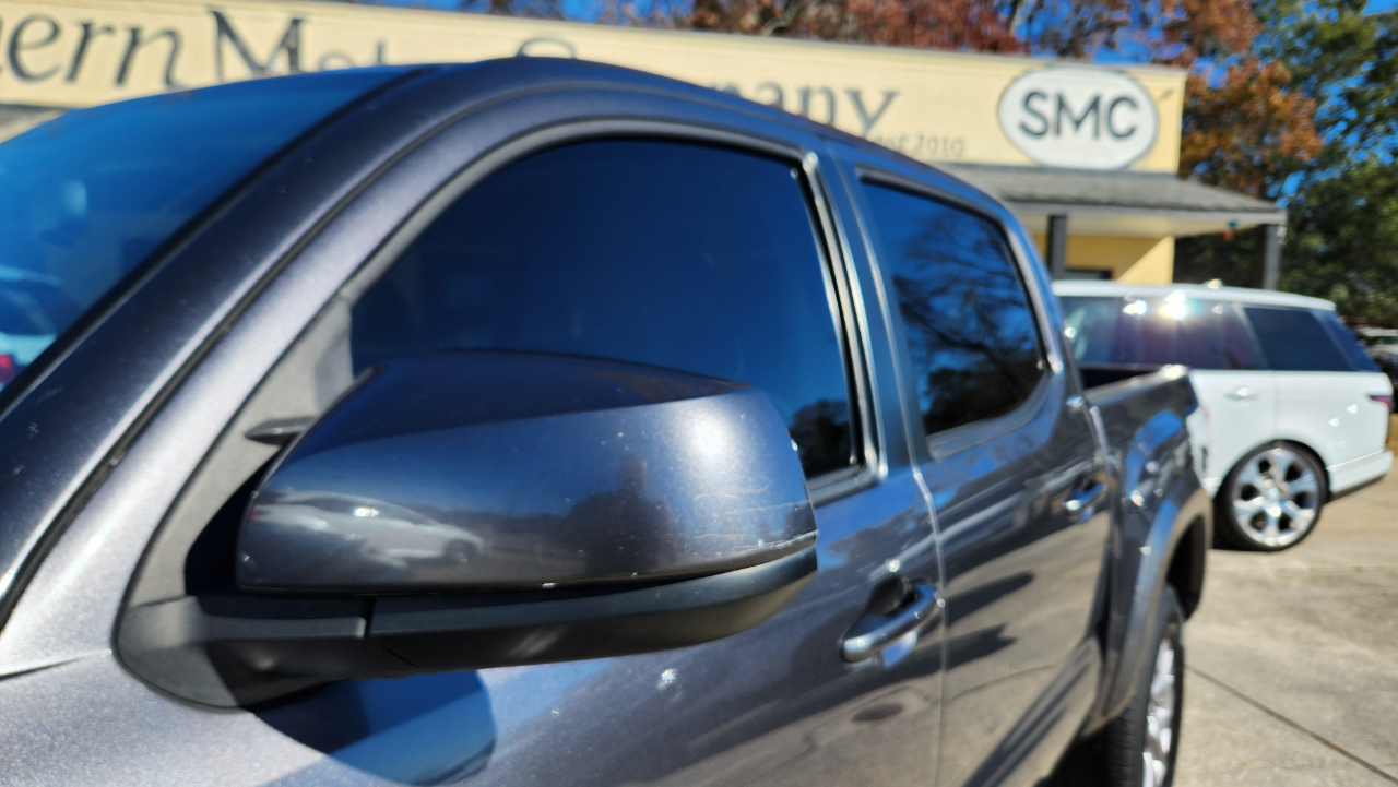 Toyota Tacoma SR5 Double Cab V6 2017