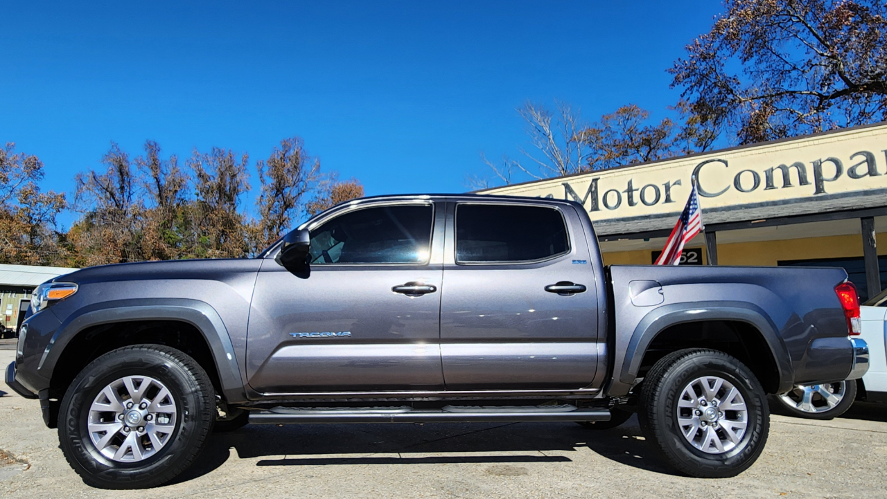 Toyota Tacoma SR5 Double Cab V6 2017