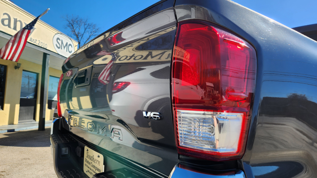 Toyota Tacoma SR5 Double Cab V6 2017