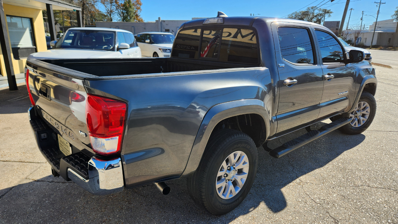 Toyota Tacoma SR5 Double Cab V6 2017